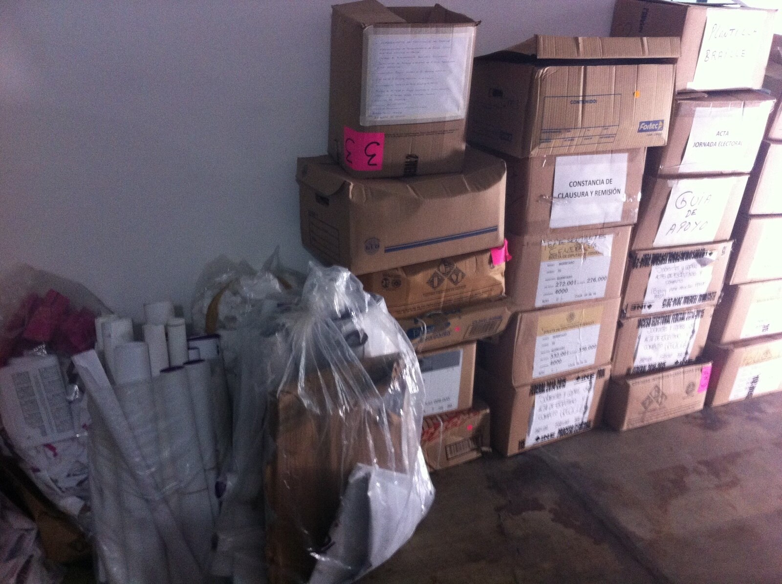 Destuye INE boletas de la pasada elección 2015