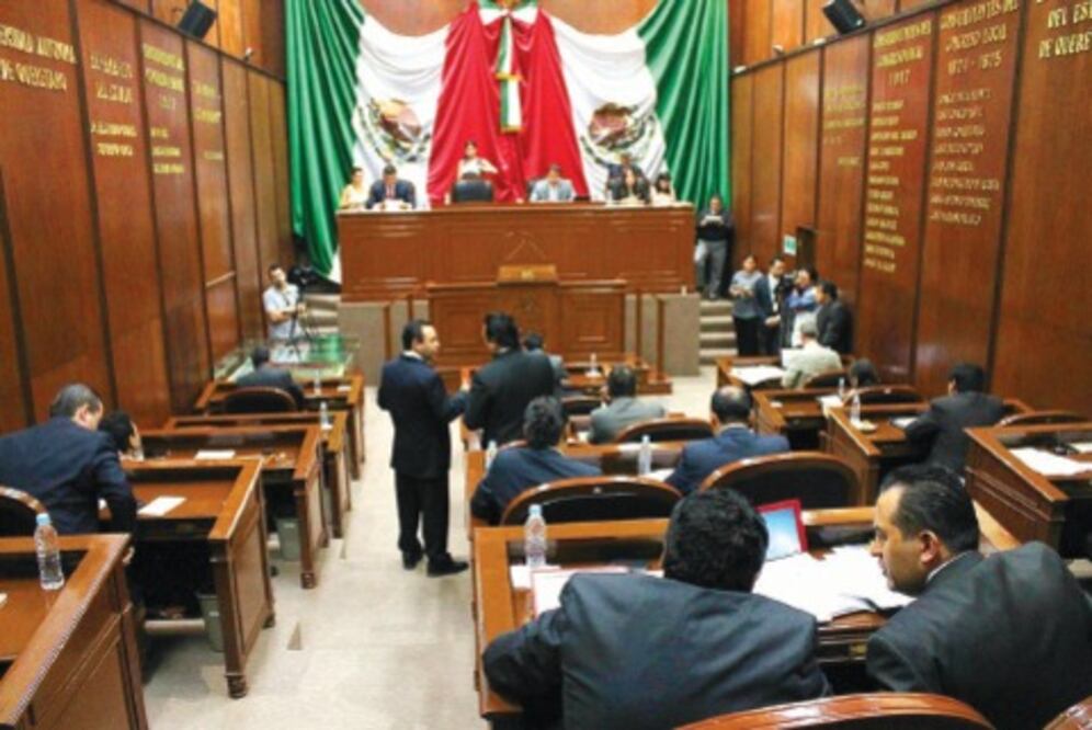 Llama ESFE a reformar fiscalización