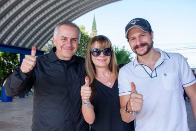 Viven ambiente democrático 