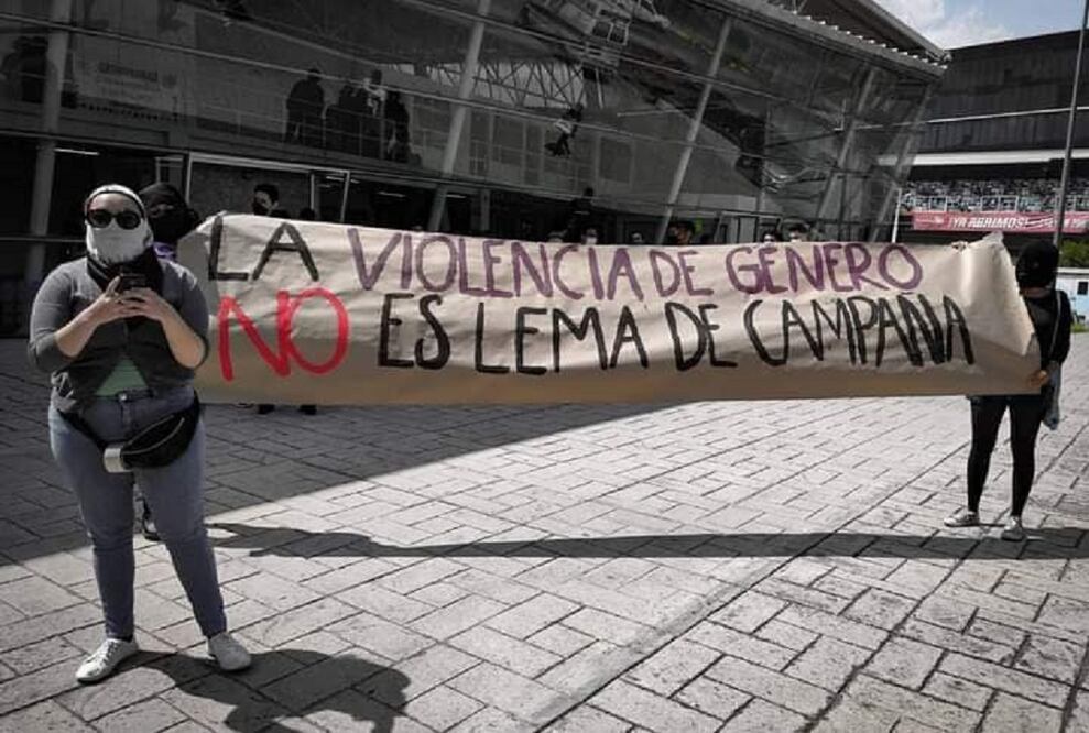 Foto: Facebook. Mujeres de la NO FCPyS Querétaro