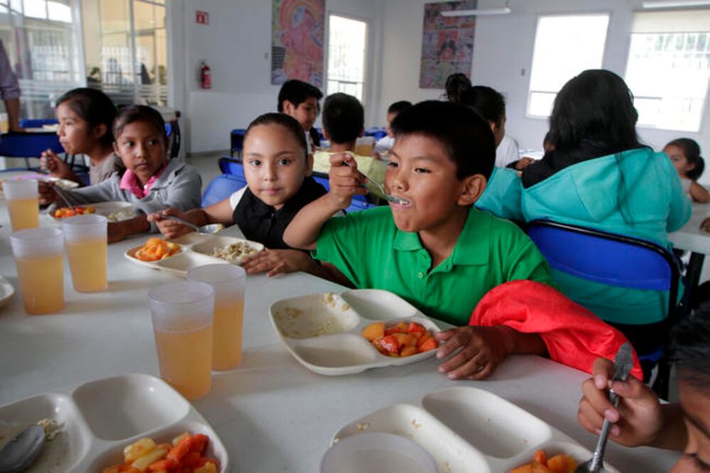 Entre los planes de la Sedesoq está incrementar el presupuesto del programa alimentario que lanzó el gobierno este año. Según el Coneval, son 310 mil personas del estado que tienen carencia alimentaria, casi 16% de la población (CÉSAR GÓMEZ. EL UNIVERSAL)