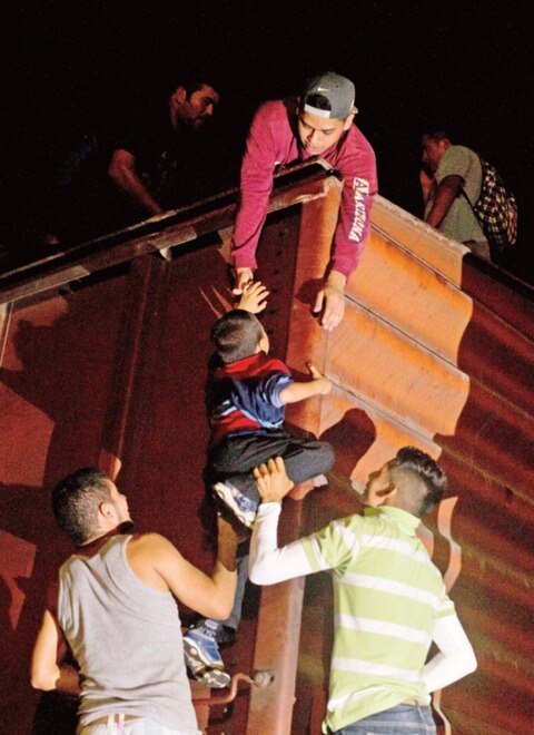 Combaten vecinos delitos en Rinconada