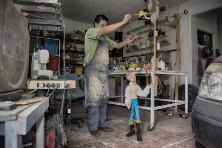 Marionetas, creaciones que se resisten a morir