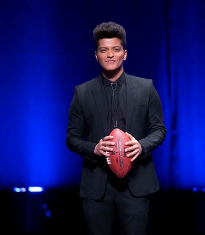 Bruno Mars dará calor al Super Bowl