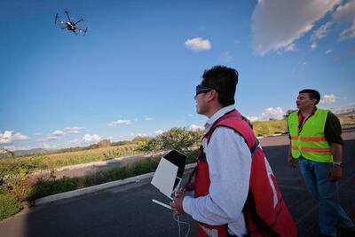 Rechaza Pemex vigilar ductos con drones