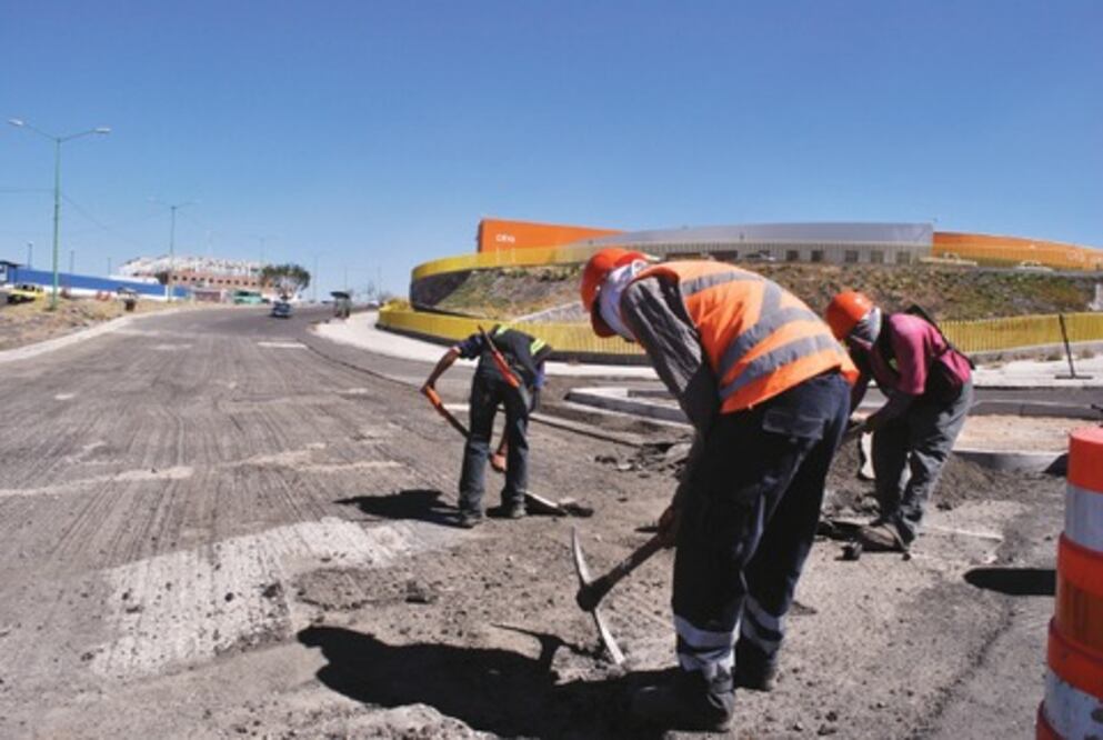 Realizan labores de mejoramiento asfáltico