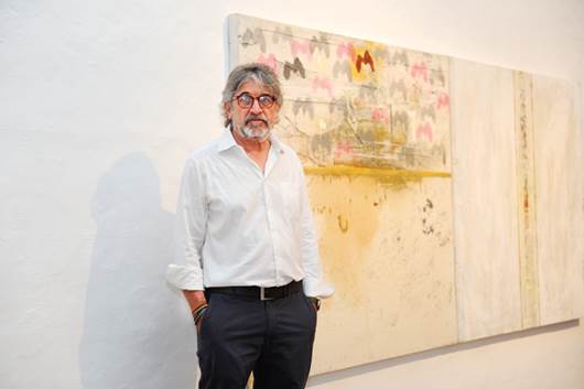 Reconocen trayectoria de artistas