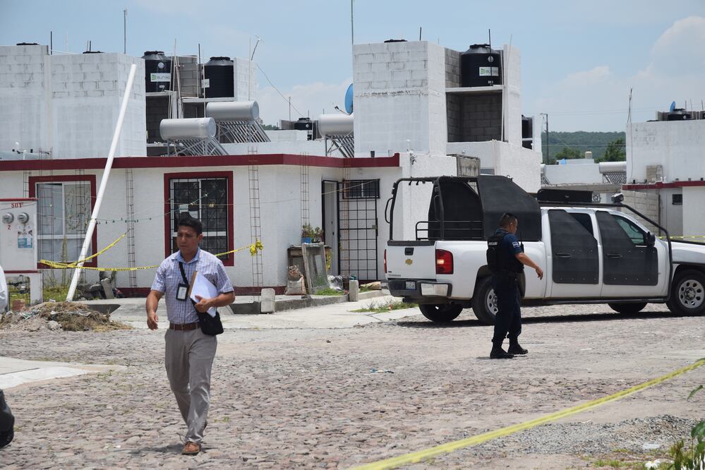 En el fraccionamiento Haciendas San Juan, en el municipio de SJR, fueron hallados muertos una mujer de 34 años y sus hijos de 14 y seis (OBTURE PRESS)