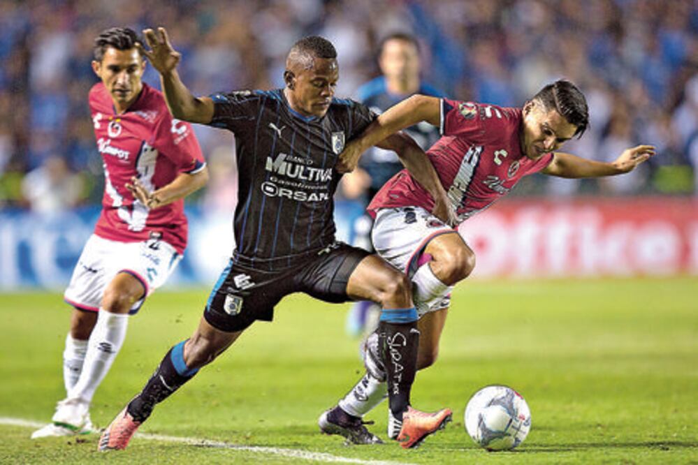 Gallos confía en vencer al Azul