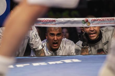 El Jaguar queretano ruge en casa; vence a Ramiro Blanco  