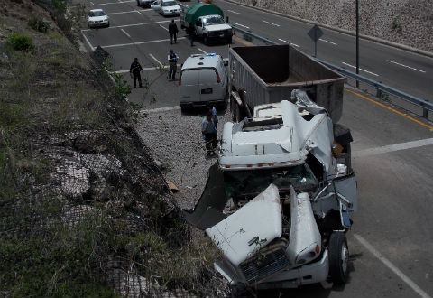 Pierde la vida tras accidente