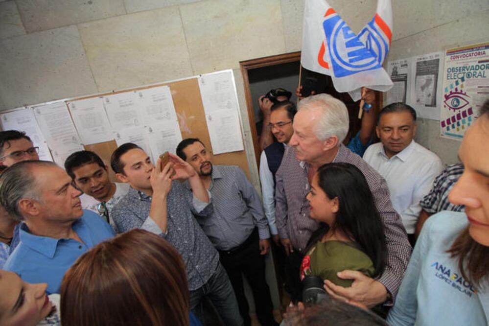 El panista dijo que será una contienda cerrada y ahora ninguno de los candidatos puede alzarse con la victoria (OBTURE PRESS)