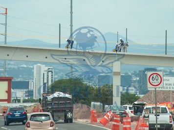Nuevo puente peatonal en Fray Junípero Serra quedará listo a inicios de julio