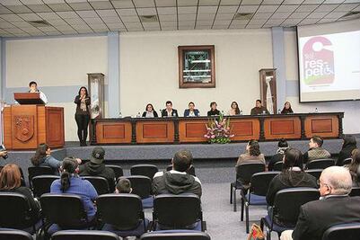 UAQ, a favor de discapacitados