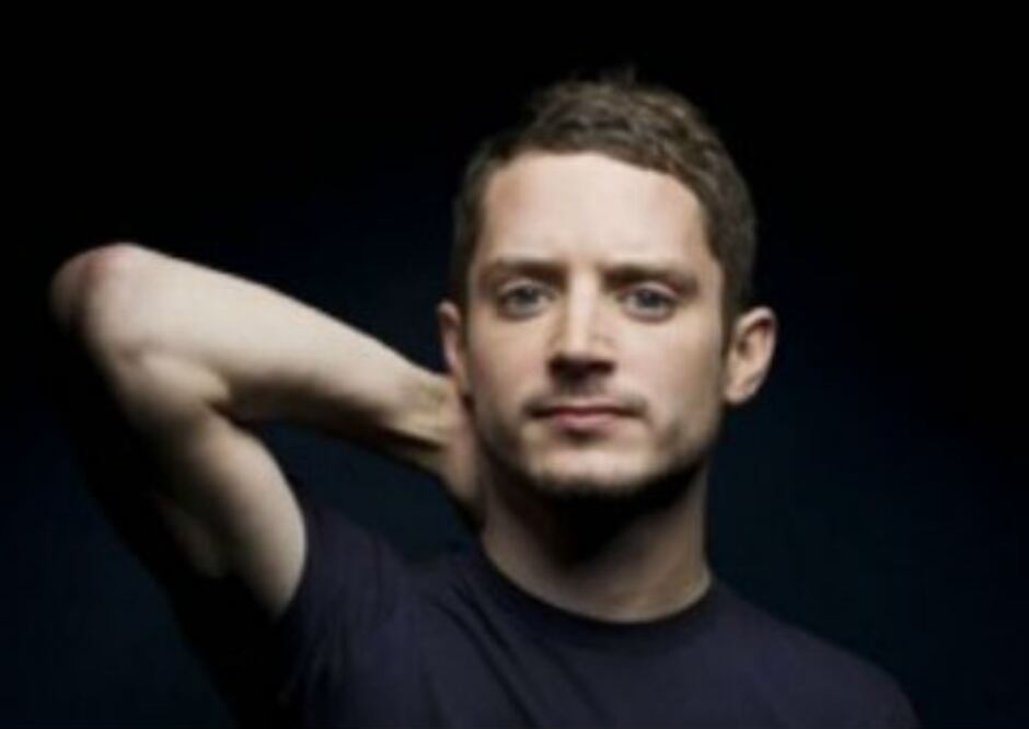 A Elijah Wood lo ponen feliz las cintas de terror
