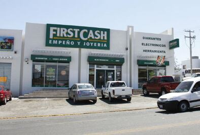 Quieren regularizar casas de empeño