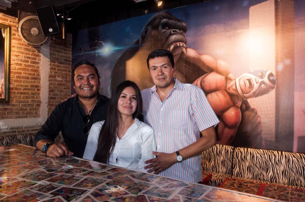 El bar que rescata la figura del “Robin Hood mexicano” originalmente abrió sus puertas en la CDMX. Después, los socios deciden traer el concepto a Querétaro (FOTOS: RICARDO LUGO. EL UNIVERSAL)