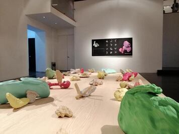 Distopías y paradojas, en Galería Libertad