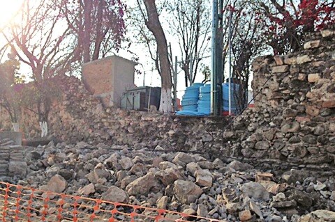 Caída de muro pudo ser por obras de municipio
