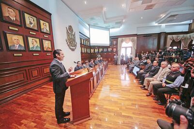 Francisco Domínguez y MAV presentan plan contra lluvias