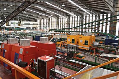 Adquiere familia Sada control de Vitro