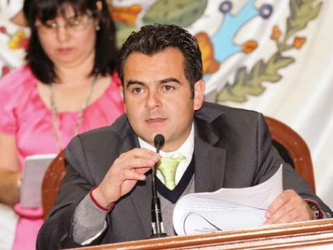 Marina no se descarta para algún cargo 