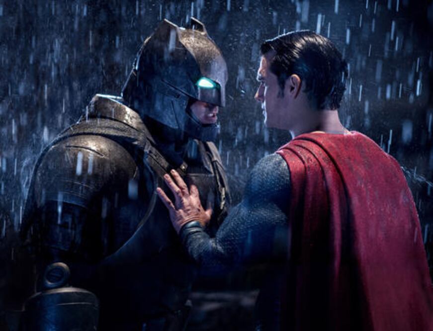 Batman vs Superman recauda menos 