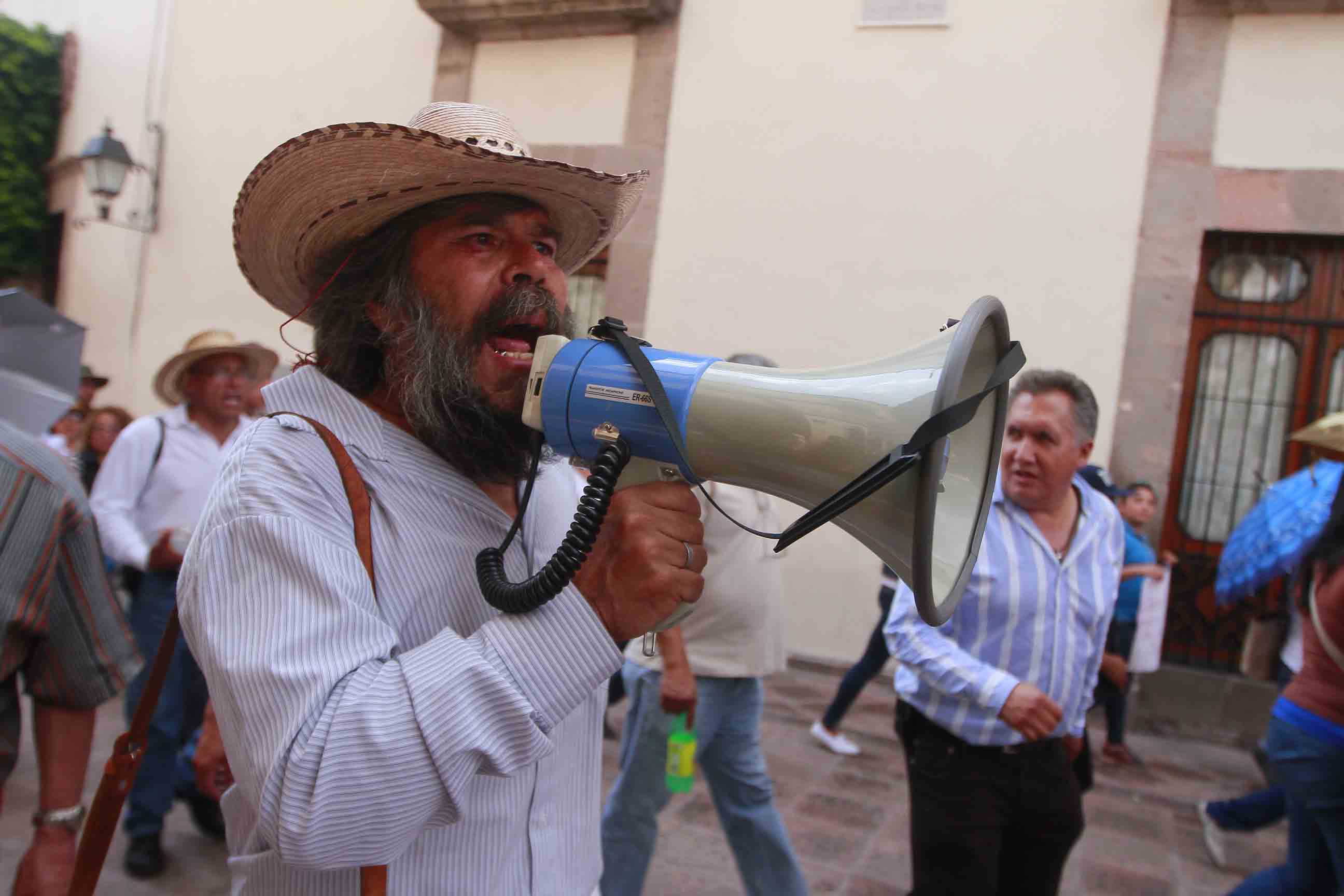 Acusan anomalías en detención de Jerónimo Sánchez
