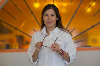 Evalúa Eunice si se afiliará a un partido