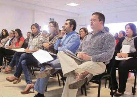 Cmic avanza en padrón de constructores