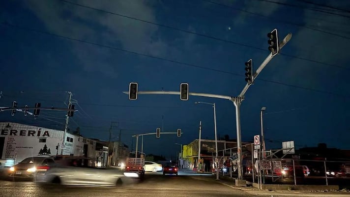 Aumentan cortes de energía en mayo y junio, advierte clúster