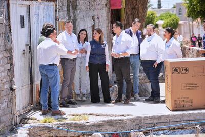 El alcalde de Querétaro, Felifer Macías y el gobernador Mauricio Kuri, llevan ayuda directa a familias tras las intensas lluvias