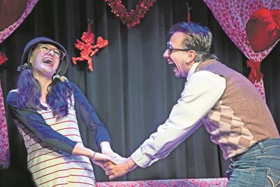 Teatreros muestran su inconformidad