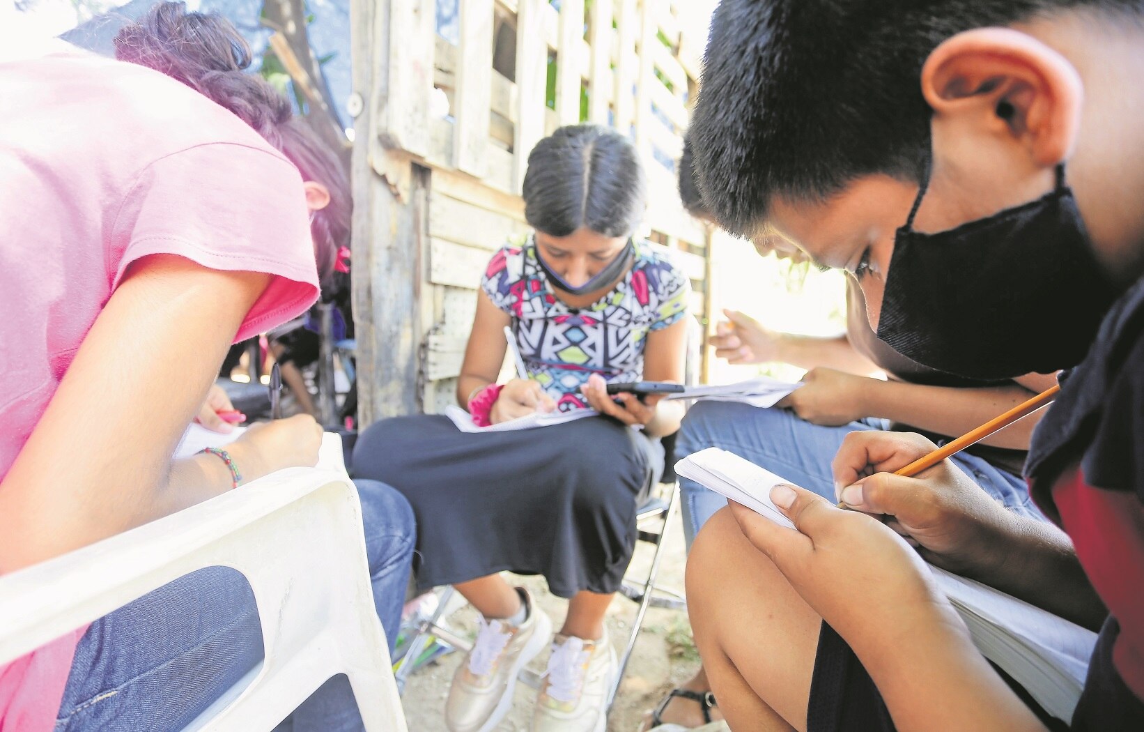 A un mes del inicio del ciclo escolar, distribución de libros va al 91%