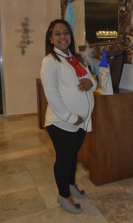 Claudia Rodríguez celebra baby shower