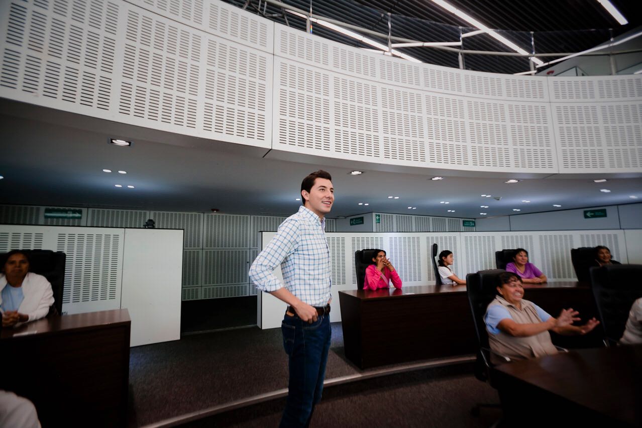 Diputado impulsa iniciativa para que jóvenes sean titulares de secretarías