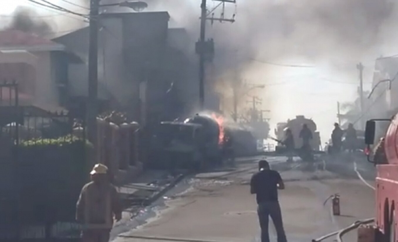 Explosión de pipa de gas deja 3 lesionados en Tampico