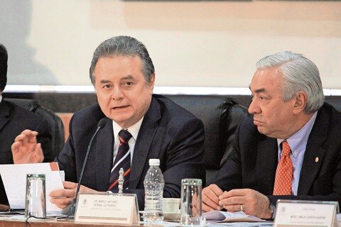 Defienden política energética federal