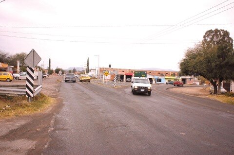Vigilan carreteras por período de vacaciones