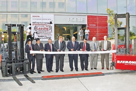 Toyota y Raymond canalizan 3 mdd 