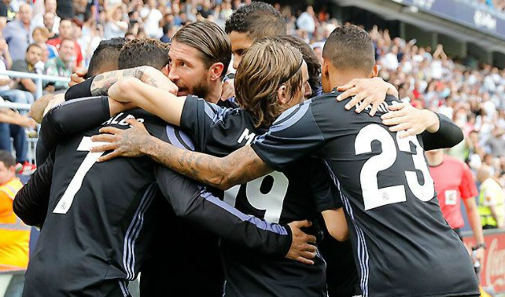 El Real Madrid gana en Málaga y conquista su trigésima tercera Liga