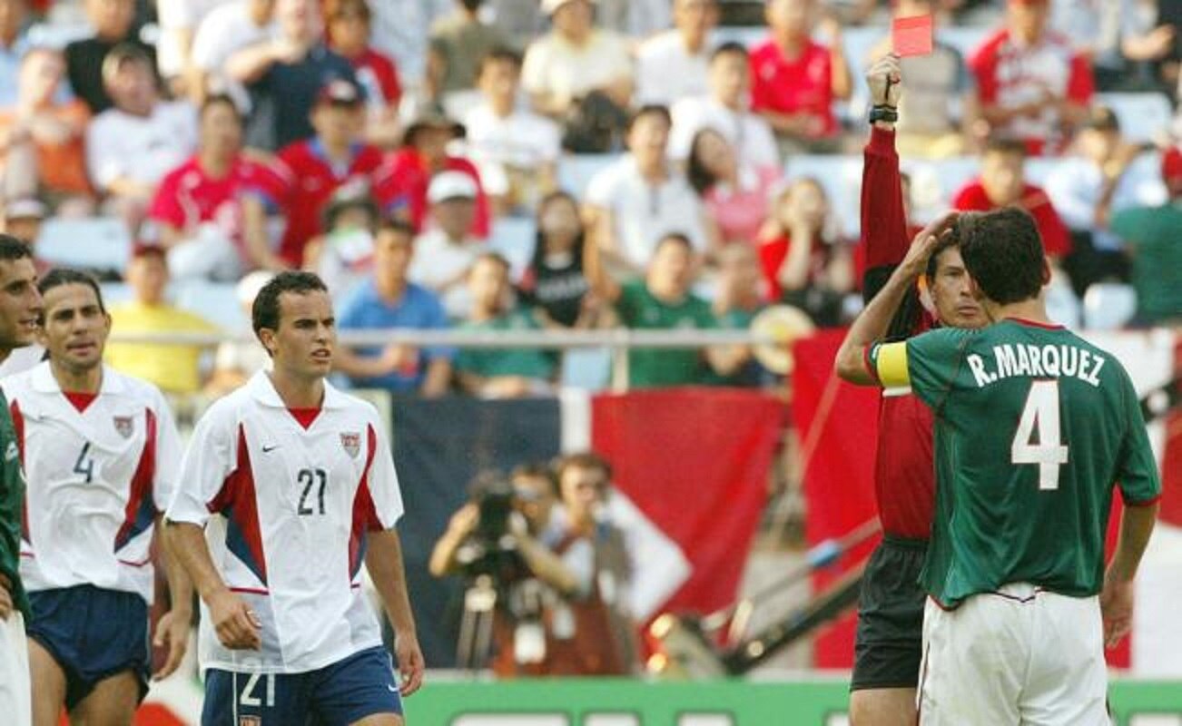 REUTERS. Expulsión Rafa Márquez