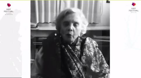 "El presidente fue un niño descalzo y por eso refleja su amor por los indígenas": Elena Poniatowska