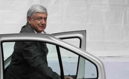 Sale AMLO de su casa en Tlalpan hacia San Lázaro