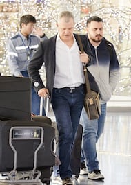 Aguirre, despedido y a juicio en España