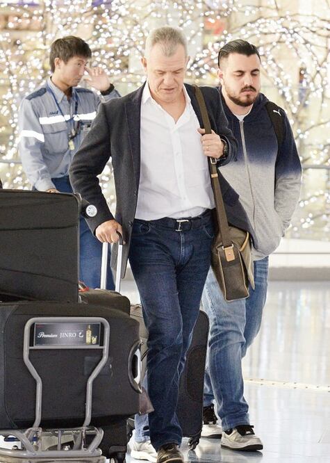 Aguirre, despedido y a juicio en España