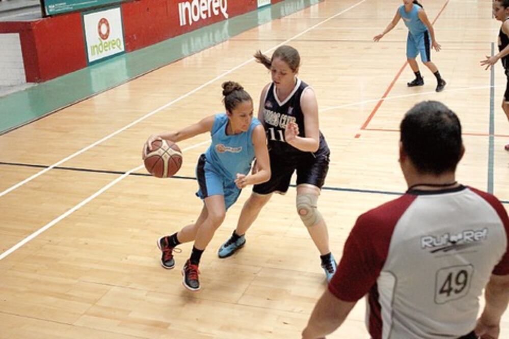 Ángeles liga su cuarta derrota