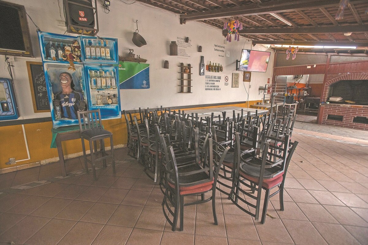 Apoyos para bares y cantinas, un verdadero viacrucis en Querétaro