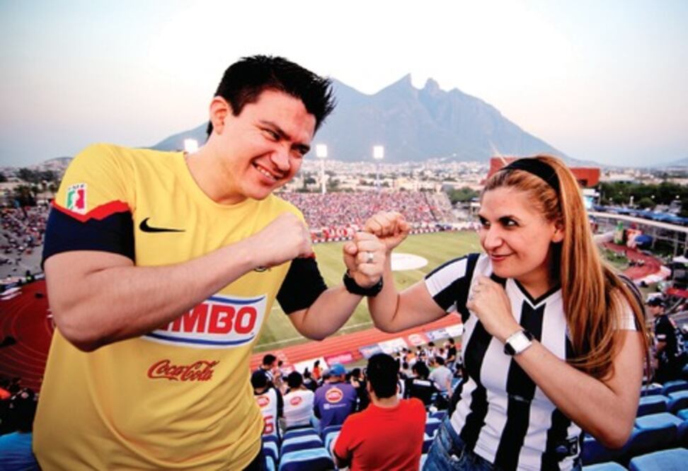 Éxtasis de afición visitante en el “Tec”