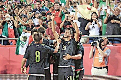 ‘Súper Lalo’ vive feliz su momento